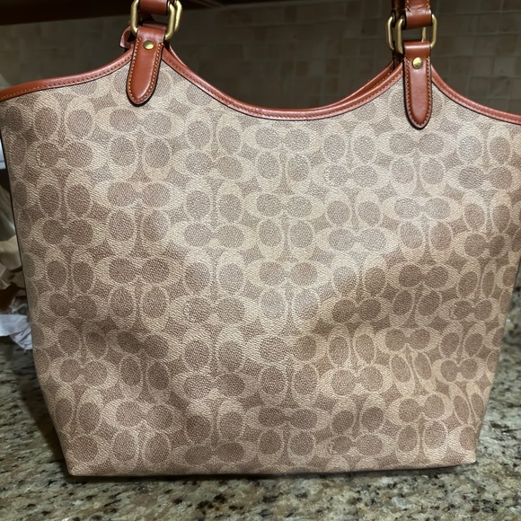 Coach Day Tan Rust Signature Canvas Day Tote “ No Pouch” - Picture 11 of 13